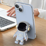 Funda para teléfono con diseño de astronauta en 3D